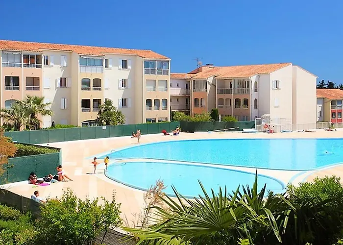 Appartement 2 Pieces, 4 Couchages Avec Piscine, Proche Commerces Et Theatre Romain A Frejus - Fr-1-226A-366