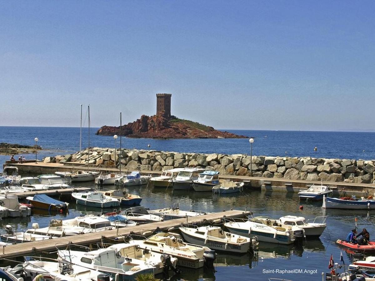 Fréjus, 2 Pièces, 4 Personnes - Fr-1-226a-366 *